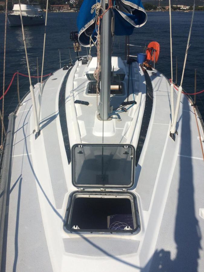 Stlocavoile 4, Bateau Seuls A Bord Hotel Porto-Vecchio  Exterior photo